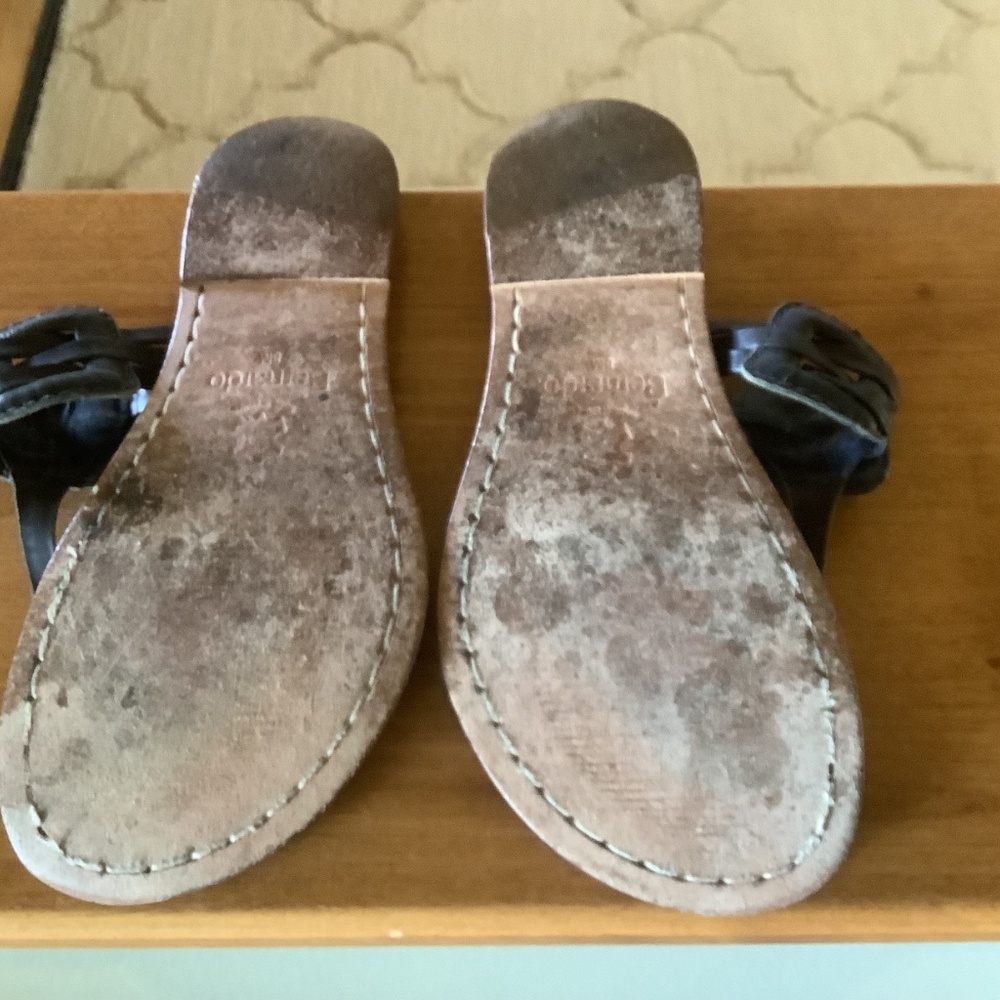 Bernardo Leather Sandals - Picture 3 of 3